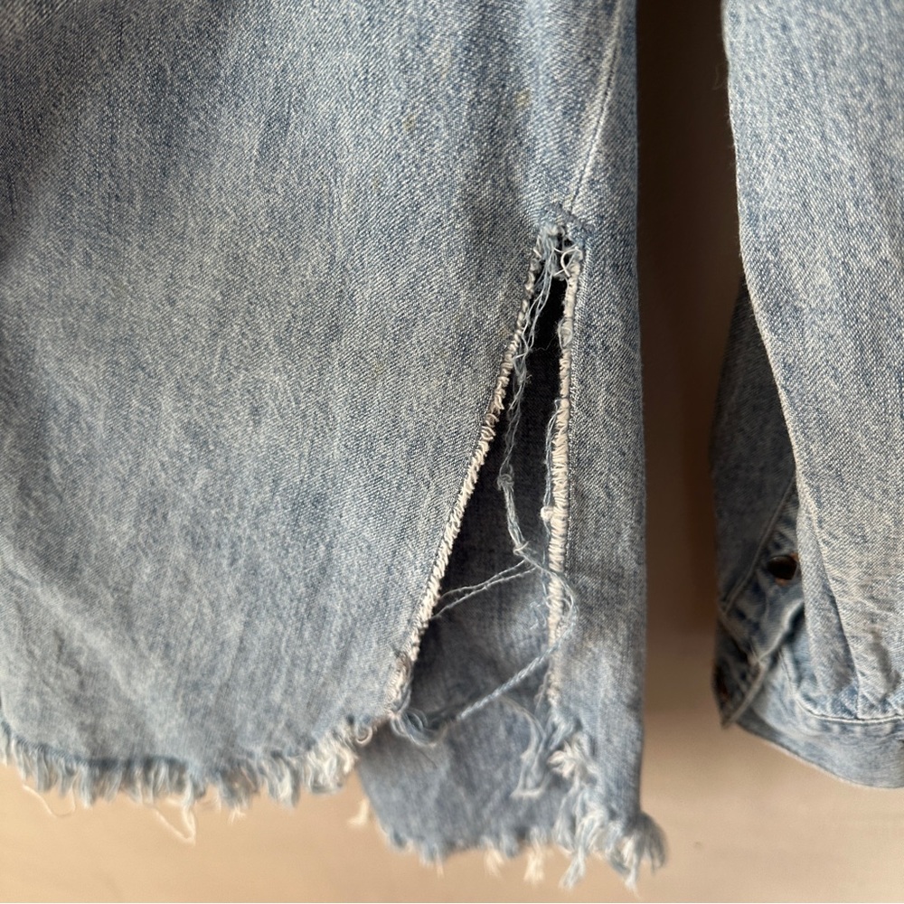 Lucky Brand Distressed Denim Shirt  Embroidery Bugs - Picture 4 of 9